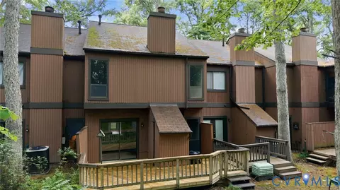 Exterior - 11735 S Briar Patch Dr, Midlothian, VA 23113 photo 5 of 11