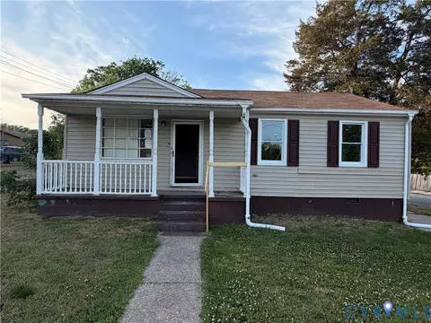 2401 Raleigh St, Hopewell, VA 23860