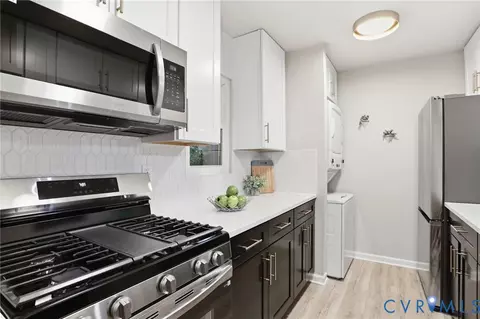 Kitchen - 11610 E Briar Patch Dr, Midlothian, VA 23113 photo 1 of 4