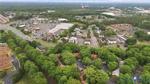 View/Area - 11610 E Briar Patch Dr, Midlothian, VA 23113 photo 3 of 4