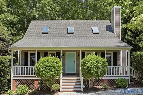 7531 Secretariat Dr, Midlothian, VA 23112