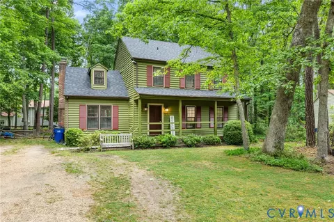 3941 Llewellyn Ln, Chesterfield, VA 23832