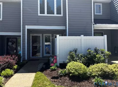 1411 Sycamore Mews Cir, Midlothian, VA 23113