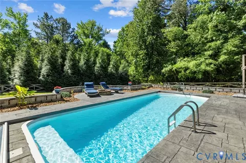 Exterior - 1237 Evon Ave, North Chesterfield, VA 23235 photo 7 of 14