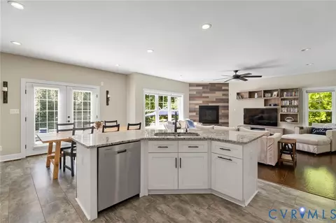 Kitchen - 1237 Evon Ave, North Chesterfield, VA 23235 photo 5 of 5