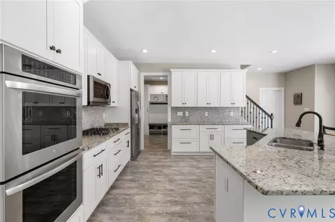 Kitchen - 1237 Evon Ave, North Chesterfield, VA 23235 photo 2 of 5
