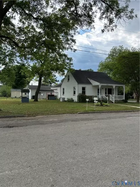 2208 Grant St, Hopewell, VA 23860