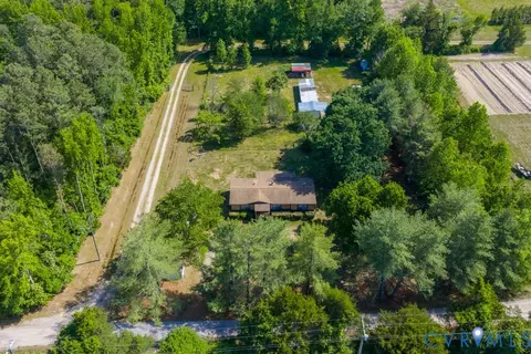 View/Area - 18017 Cox Rd, Sutherland, VA 23885 photo 3 of 6
