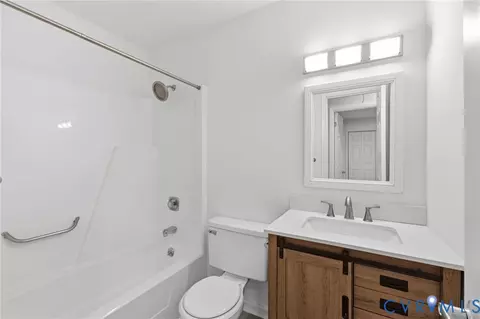Bath - 11949 W Briar Patch Dr, Midlothian, VA 23113 photo 3 of 3