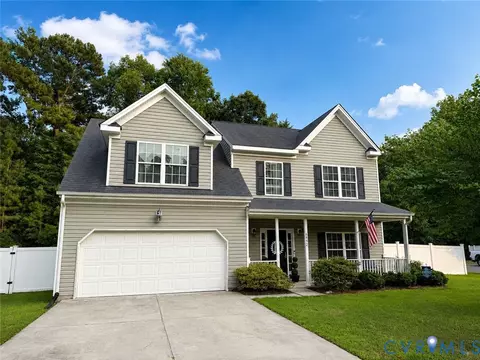 6852 Watch Harbour Cir, Hayes, VA 23072