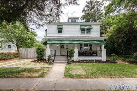 221 Lee Ave, Colonial Heights, VA 23834