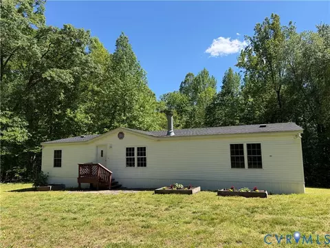 149 Pervall Dr, Cartersville, VA 23027