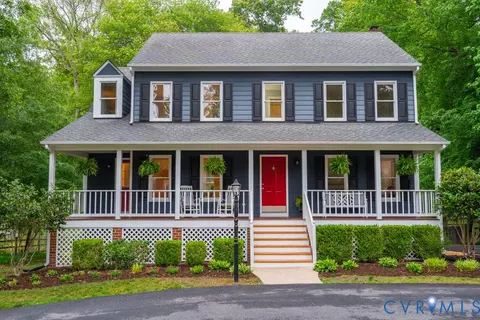 8560 Sunview Ln, North Chesterfield, VA 23235