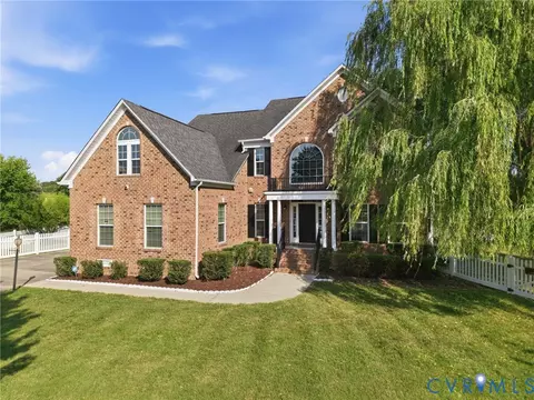 12413 Rotunda Ln, Chester, VA 23836
