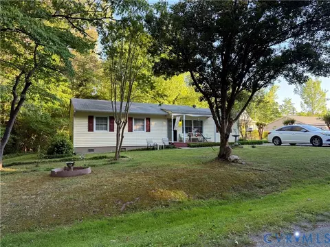 4215 Peppertown Rd, Mechanicsville, VA 23111