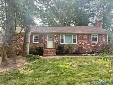 3541 Pease Rd, Midlothian, VA 23112