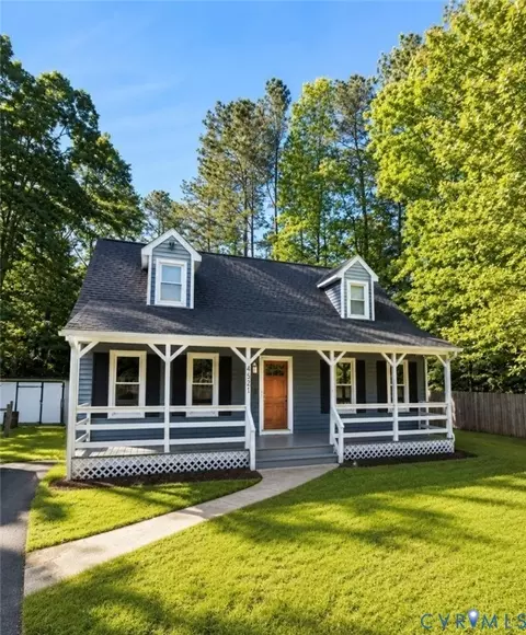 4521 Hunters Landing Dr, Chesterfield, VA 23832