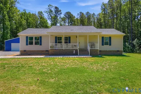 93 Faraway Rd, Saluda, VA 23149