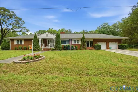 285 Michaels Ln, Mattaponi, VA 23110