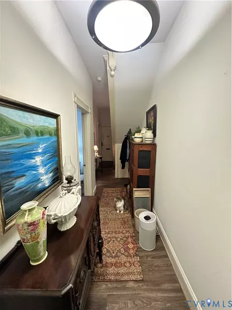 Entry Way - 8 S Robinson St, Richmond, VA 23220 photo 1 of 2