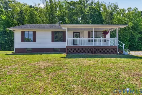 297 Deer Run Rd, Blackstone, VA 23824