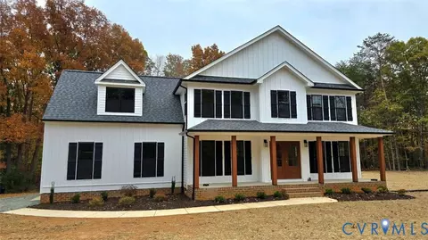 80 Martin Village Rd, Louisa, VA 23093