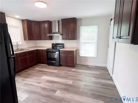255 Kathy Dr, Lancaster, VA 22503 photo 2