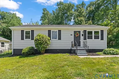 1530 Stark St, Petersburg, VA 23803