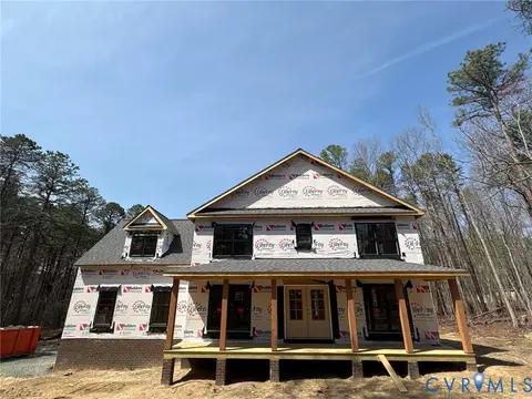 1045 Chopping Rd, Mineral, VA 23117