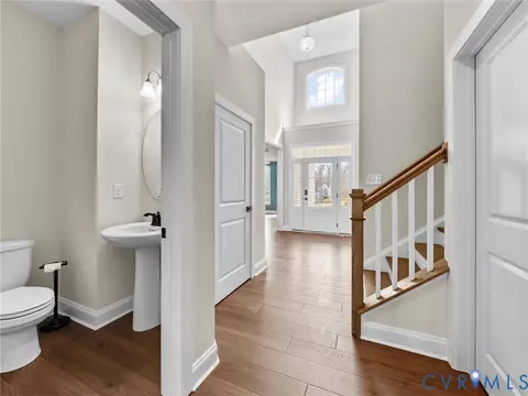 Entry Way - 15806 Maclear Dr, Midlothian, VA 23112 photo 5 of 8