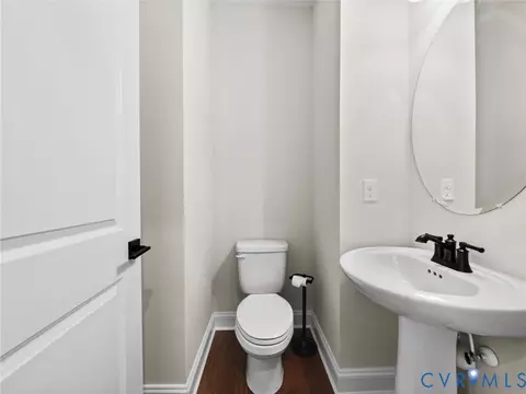 Bath - 15806 Maclear Dr, Midlothian, VA 23112 photo 5 of 8