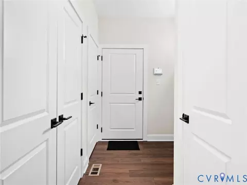 Entry Way - 15806 Maclear Dr, Midlothian, VA 23112 photo 6 of 8