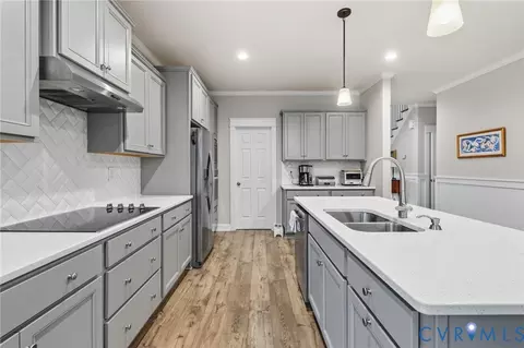 Kitchen - 4001 Bircham Loop, Midlothian, VA 23113 photo 2 of 4