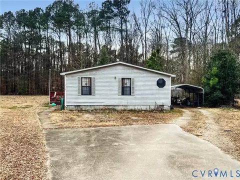 17110 Swift Bluff Ct, South Chesterfield, VA 23834