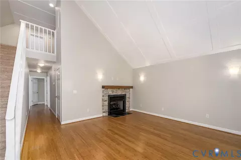 Living - 694 Jefferson Dr, Palmyra, VA 22963 photo 5 of 5