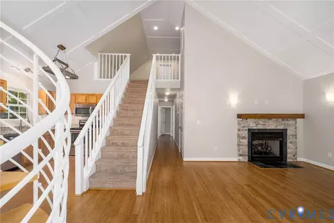 Entry Way - 694 Jefferson Dr, Palmyra, VA 22963 photo 3 of 3