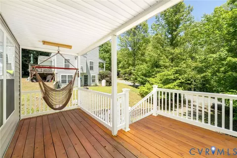 Exterior - 694 Jefferson Dr, Palmyra, VA 22963 photo 3 of 7