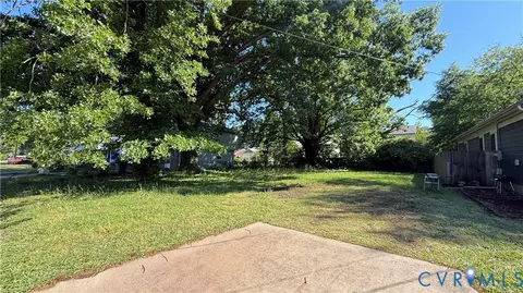 806 Ridgeway Ave, Hampton, VA 23661 photo 3