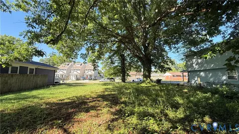 806 Ridgeway Ave, Hampton, VA 23661 photo 1