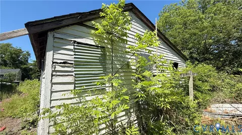 430 Harrison St, Hampton, VA 23669 photo 6