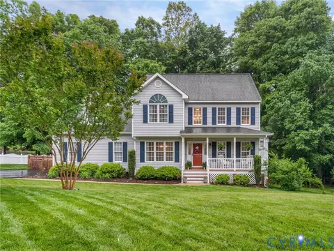 Exterior - 12107 Point Trace Ct, Midlothian, VA 23112 photo 9 of 9