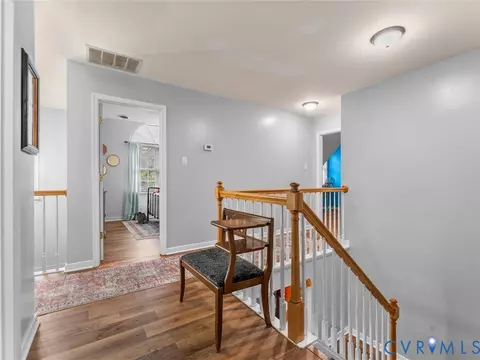 Entry Way - 12107 Point Trace Ct, Midlothian, VA 23112 photo 3 of 5