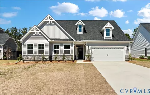 5758 Stingray Point Blvd, New Kent, VA 23124