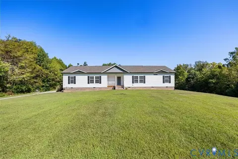 17030 Egglestetton Rd, Amelia Court House, VA 23002