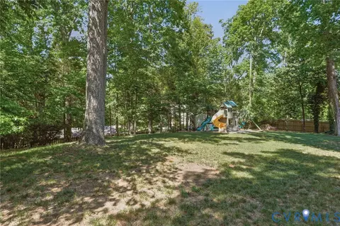 Exterior - 8224 Halstead Rd, Richmond, VA 23235 photo 10 of 13