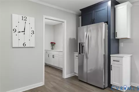 Entry Way - 8224 Halstead Rd, Richmond, VA 23235 photo 1 of 2