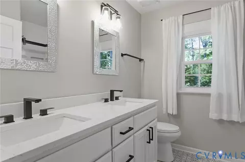 Bath - 8224 Halstead Rd, Richmond, VA 23235 photo 4 of 5
