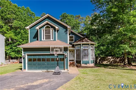 5903 Meadowood Ln, Richmond, VA 23237