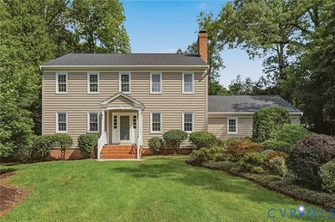 7740 Surreywood Dr, Richmond, VA 23235