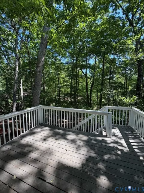 Exterior - 9 Austin Dr, Palmyra, VA 22963 photo 4 of 4
